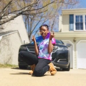 Meet your Posher, Janiya